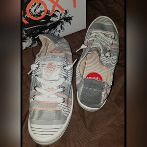 ROXY bayshore slip on sneakers